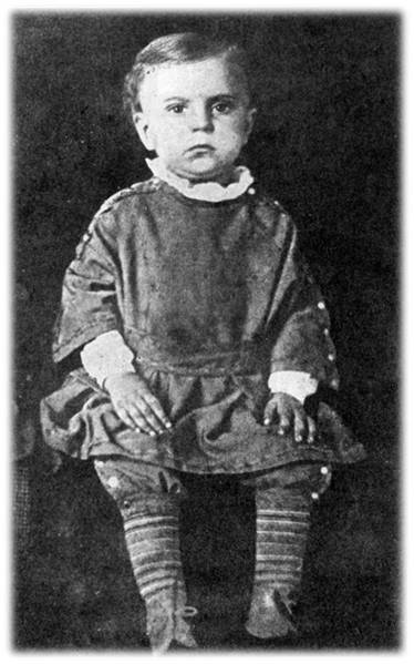 Fichier:Russell baby.jpg