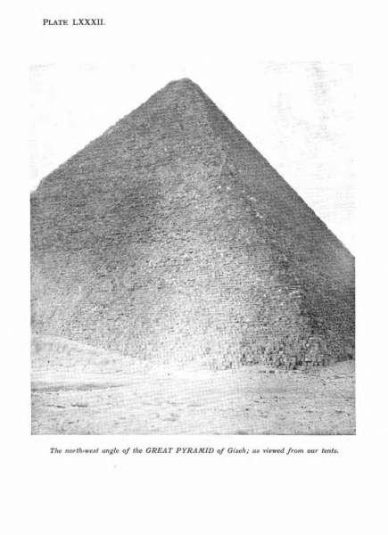 Fichier:Great-pyramid-passages-volume-1-1910-en p193 ill1.png