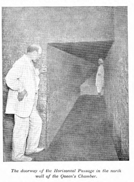 Fichier:Great-pyramid-passages-volume-1-1910-en p305 ill1.png