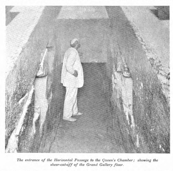 Fichier:Great-pyramid-passages-volume-1-1910-en p301 ill1.png
